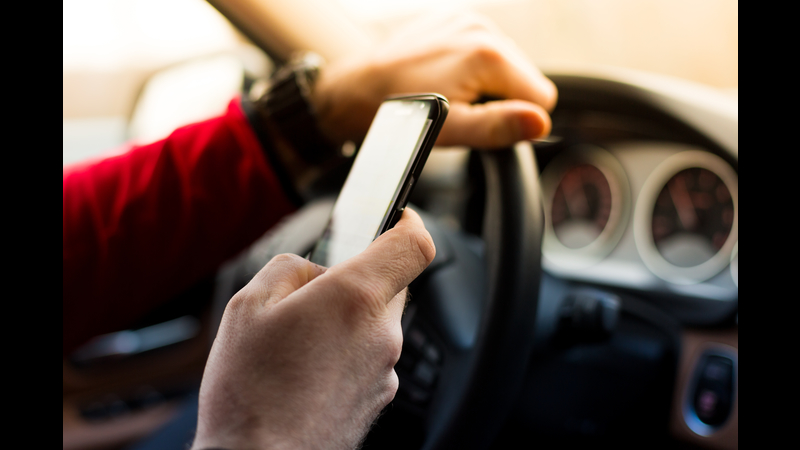 Phone Usage Laws while Driving in California